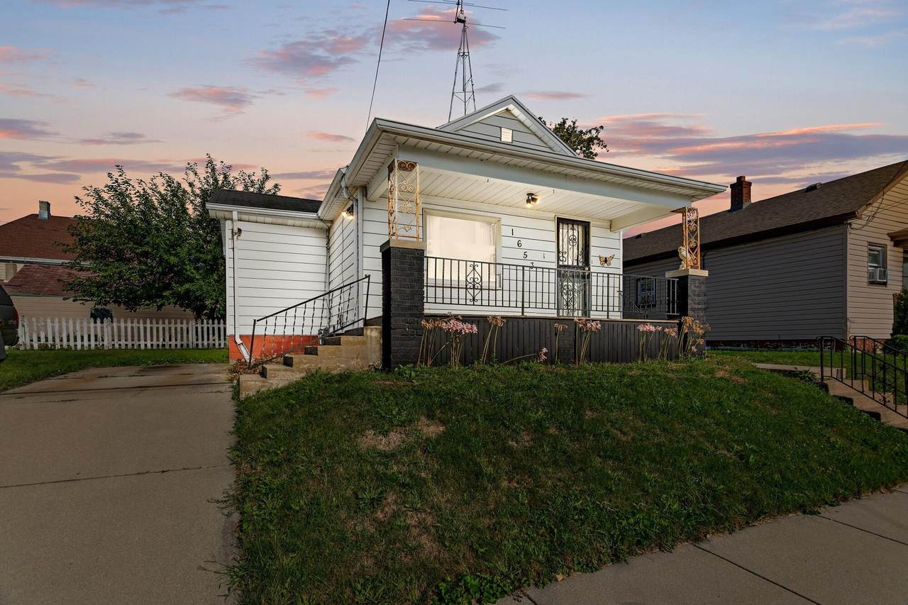 1653 Lasalle St - Photo 1