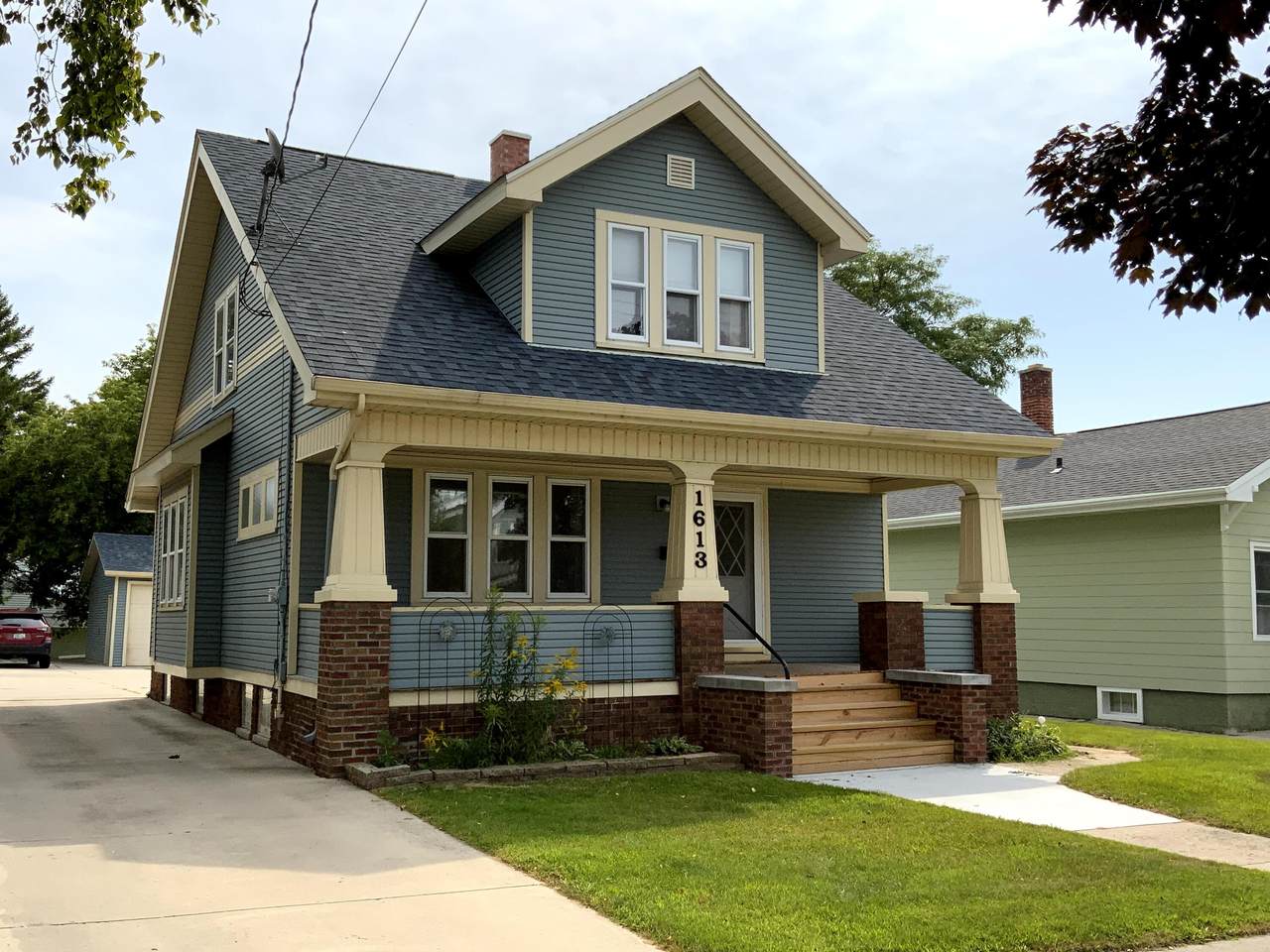 1613 14th St - Photo 1