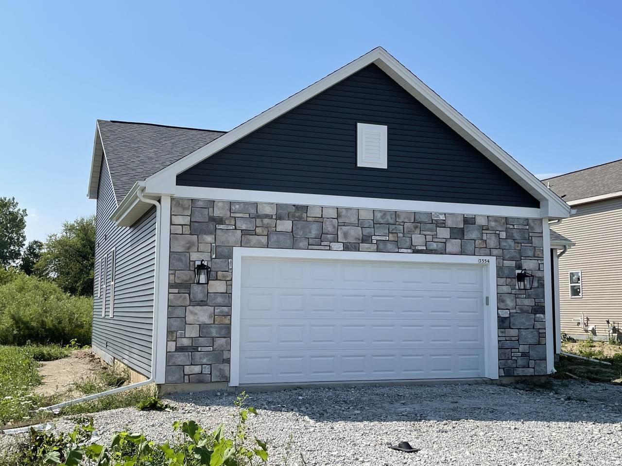 3554 Morris St - Photo 1