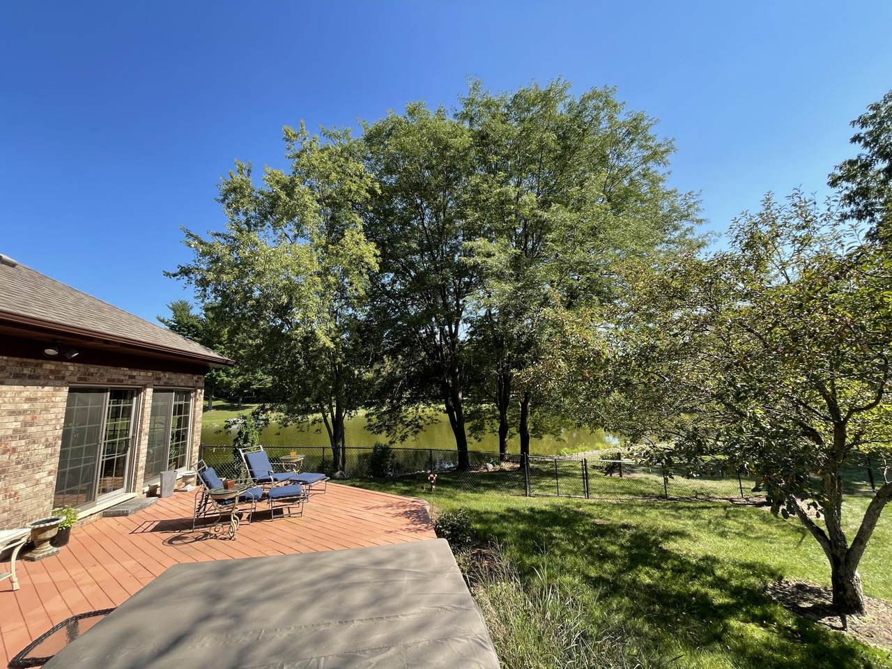 1255 Janette St - Photo 1