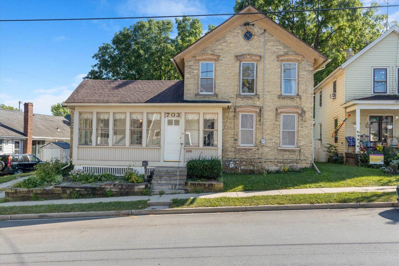 703 Division St - Photo 1