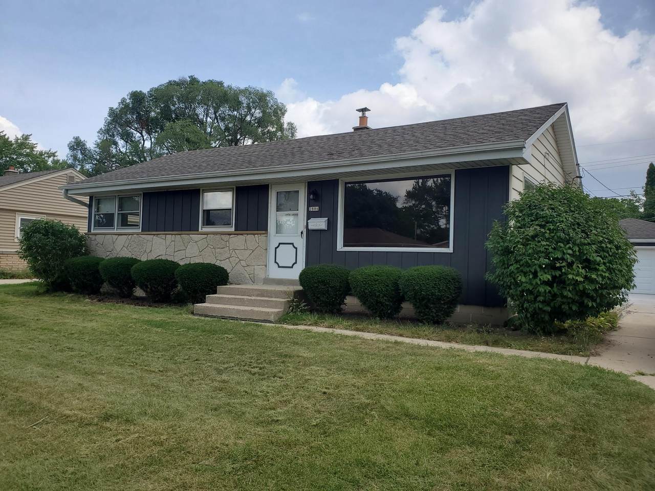2886 95th St - Photo 1