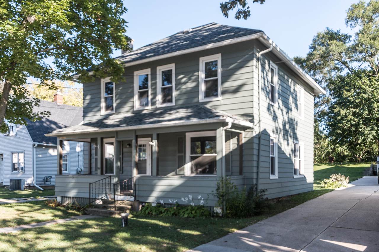 34601 Geneva Rd - Photo 1