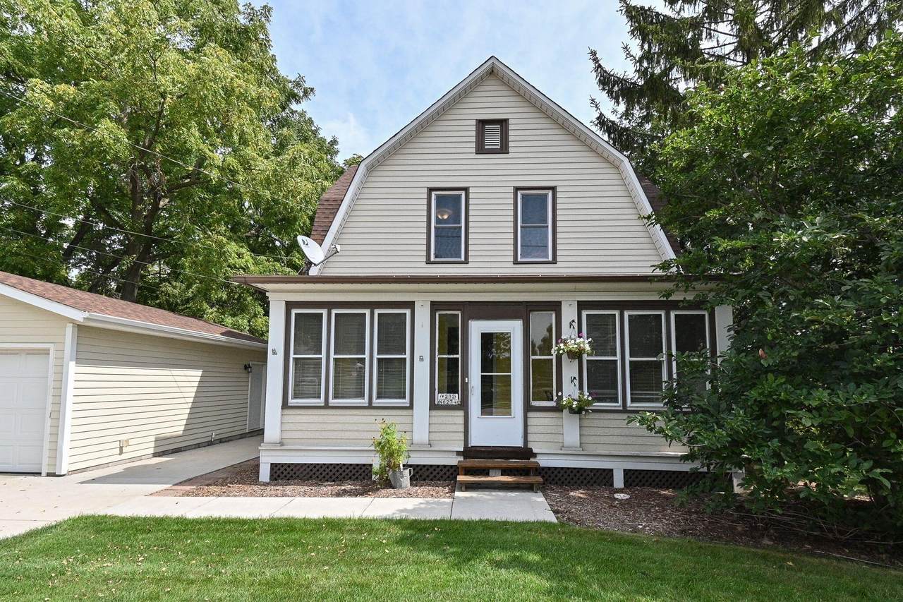 W232N6274 Waukesha Ave - Photo 1