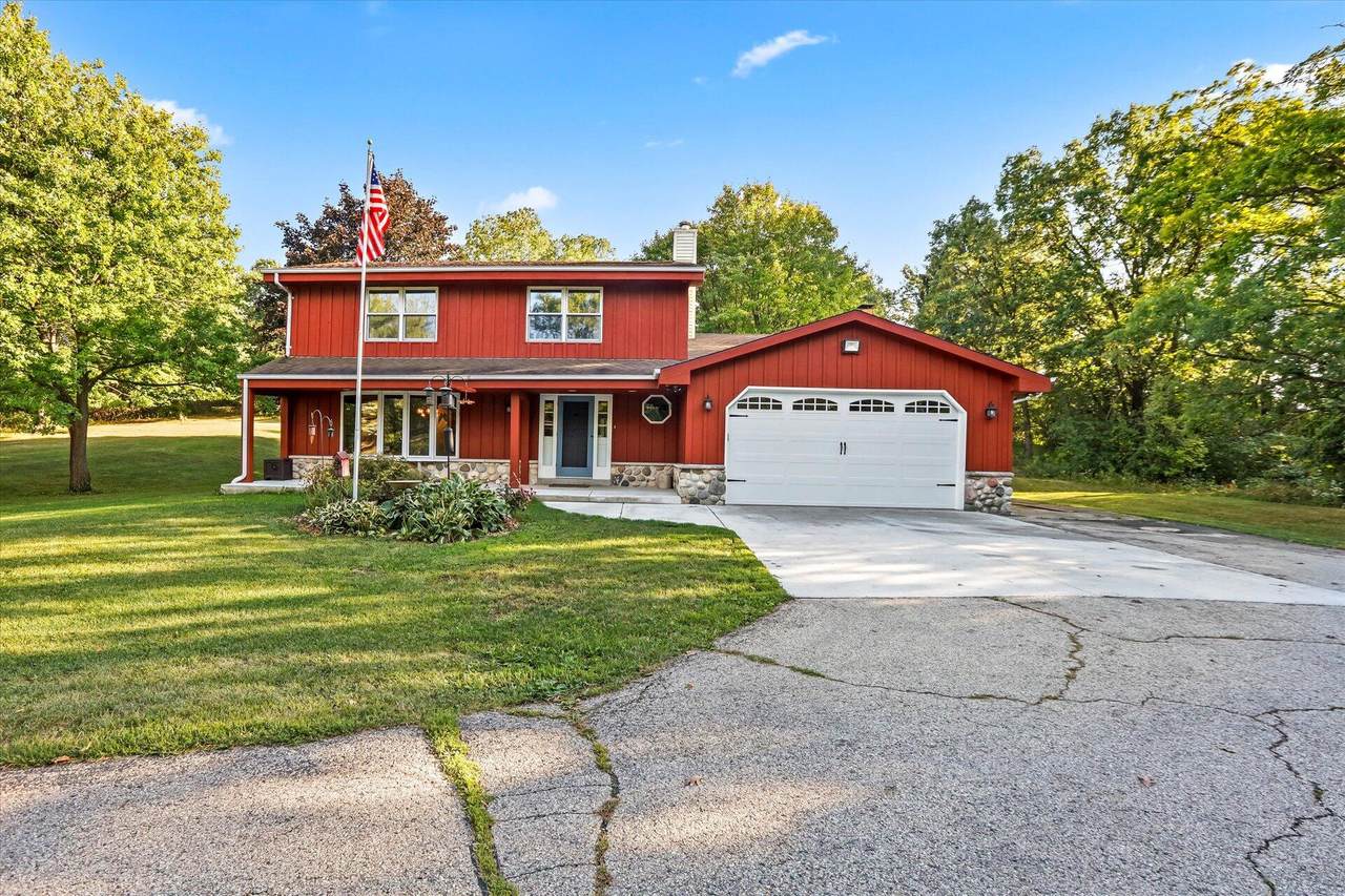 S40W34091 Highland Ct - Photo 1