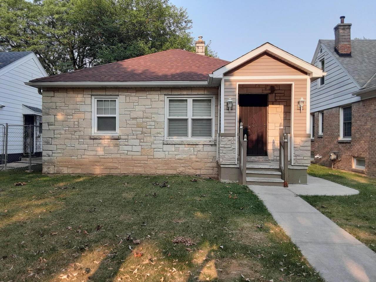 4834 41st St - Photo 1