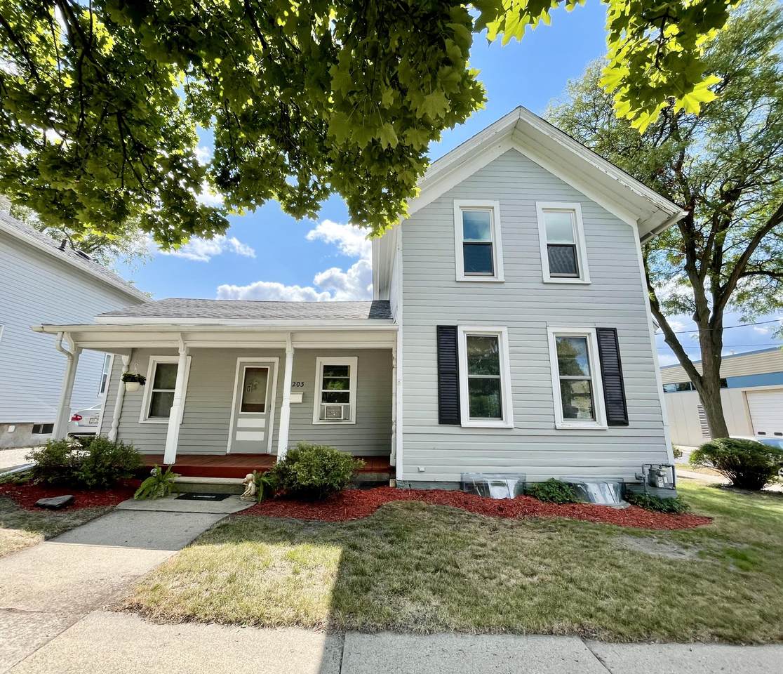 203 Western Ave - Photo 1