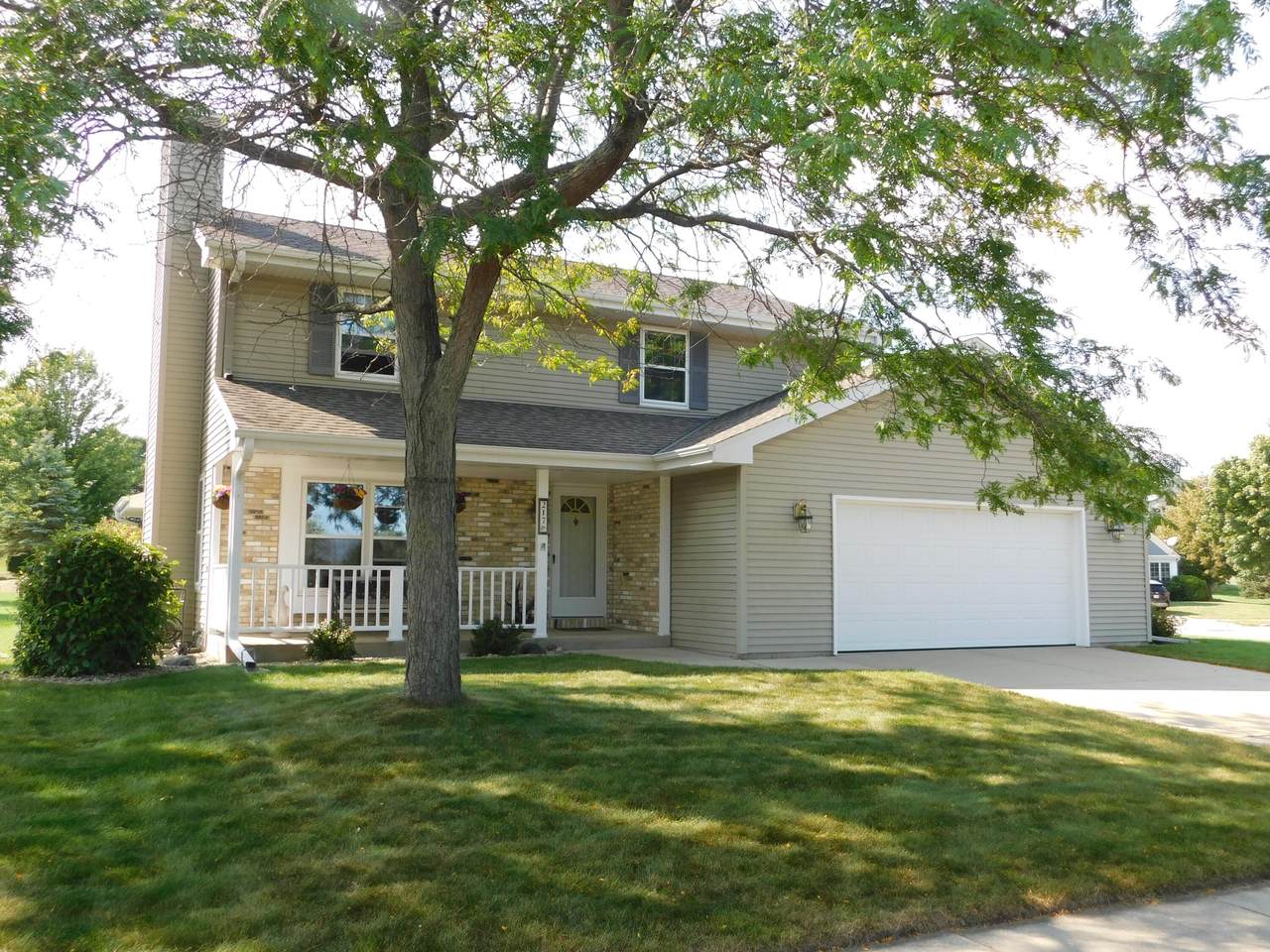 217 Bley Pkwy - Photo 1