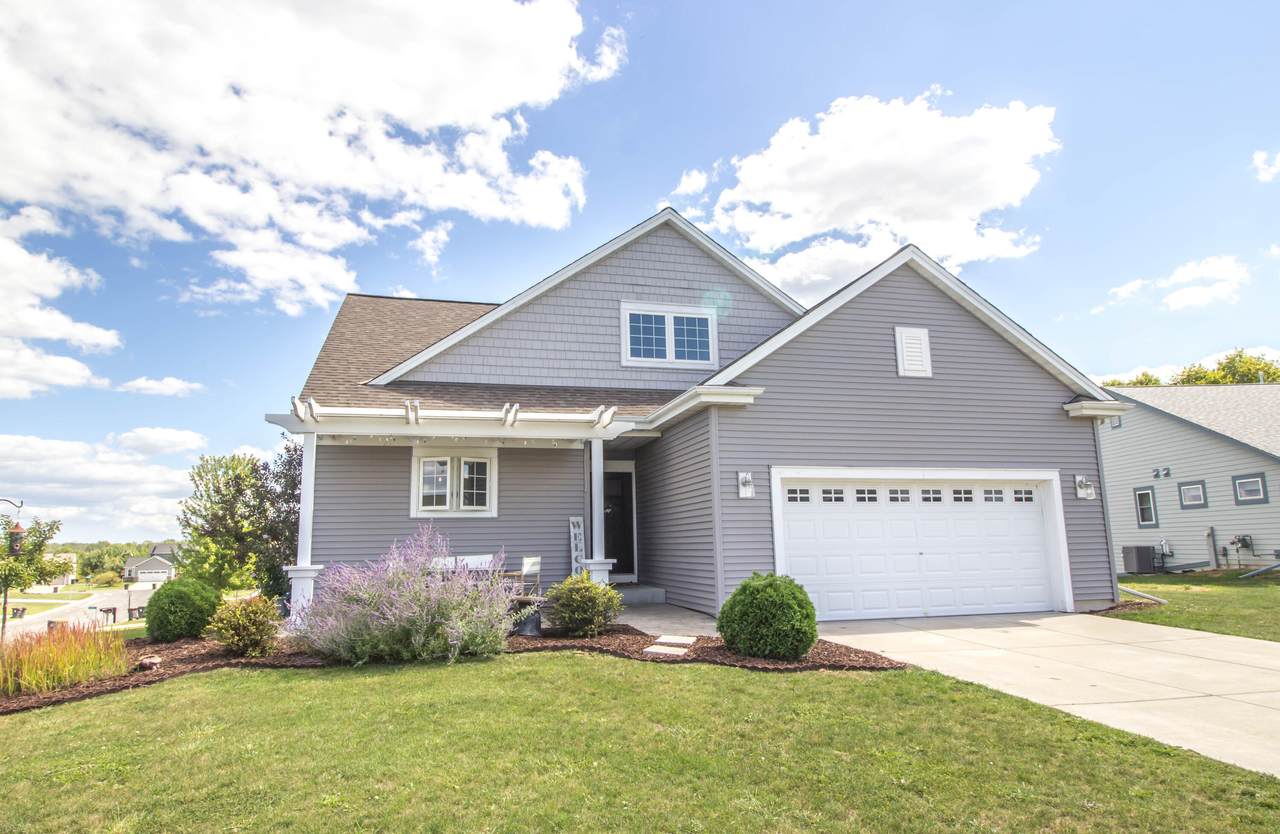 N7916 Winding Ridge Ct - Photo 1