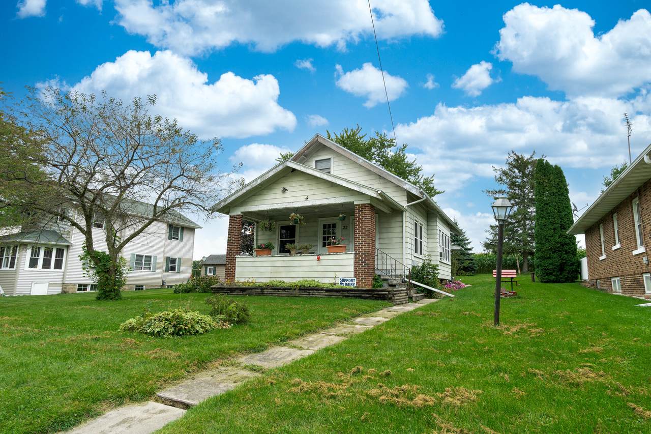 22 County Road Y S - Photo 1