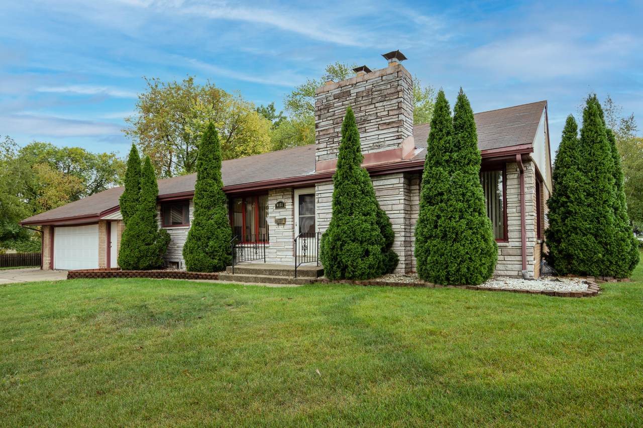 8131 Nash St - Photo 1