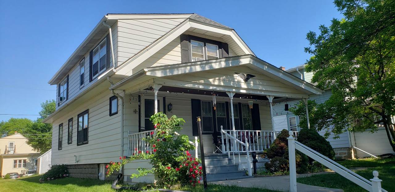 1738 73rd St - Photo 1
