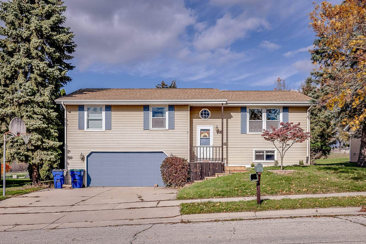 560 Beutel Rd - Photo 1
