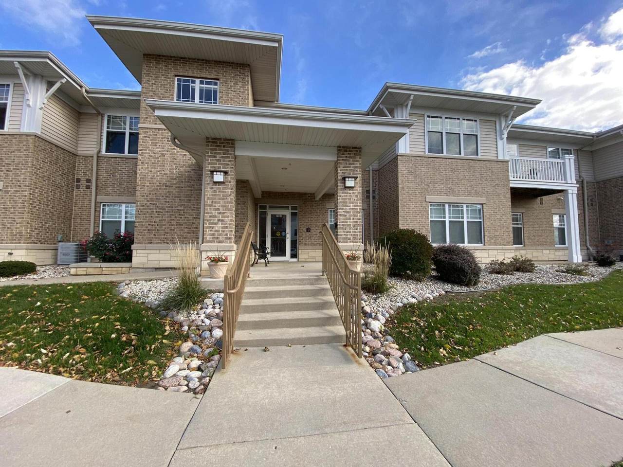 3960 Prairie Hill Ln - Photo 1