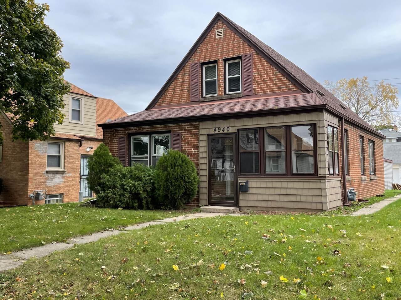 4940 26th St - Photo 1