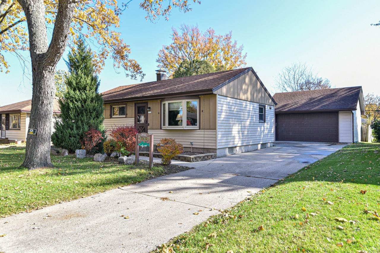 3735 Birchwood Ave - Photo 1