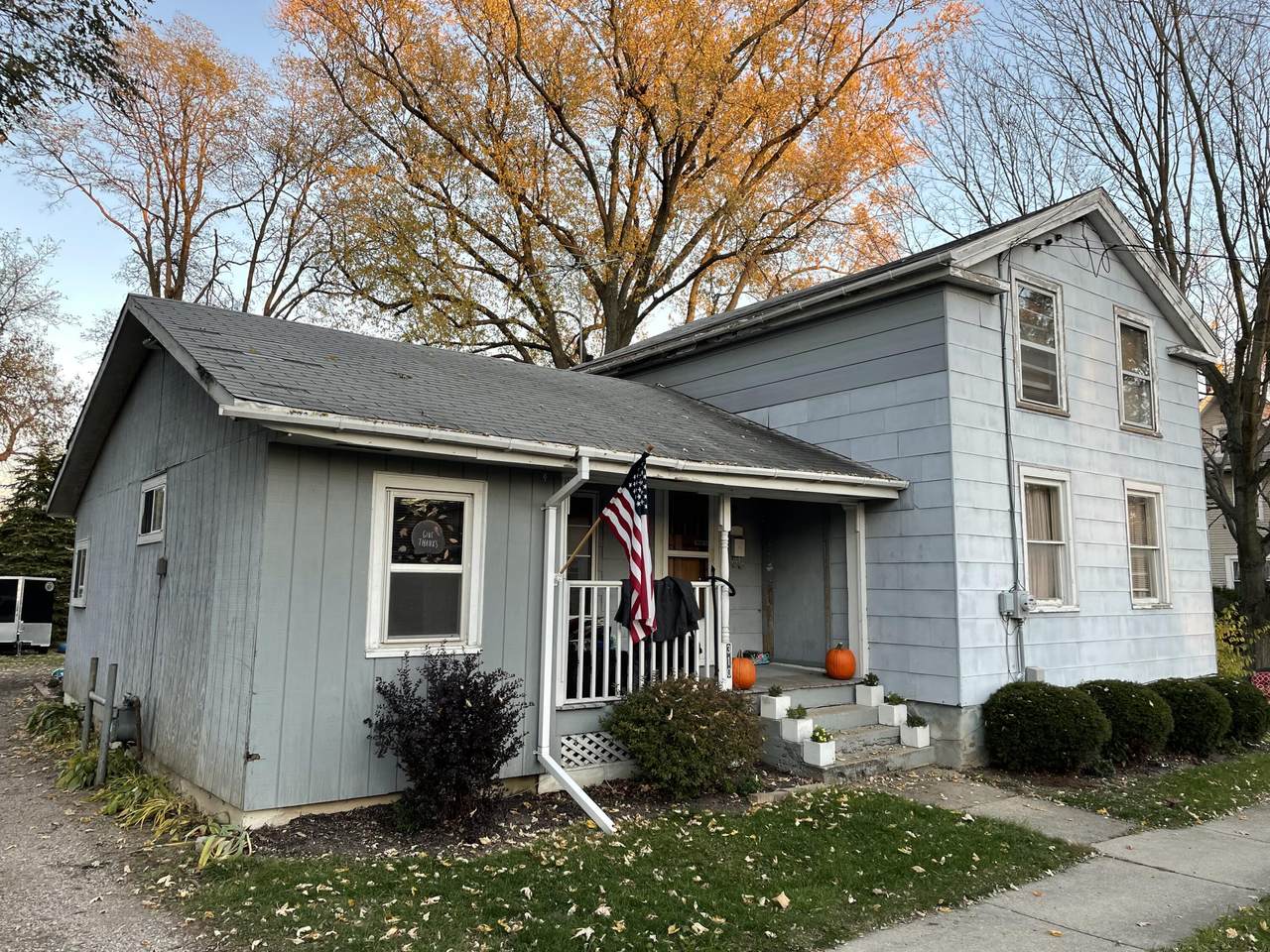 310 Rochester St - Photo 1