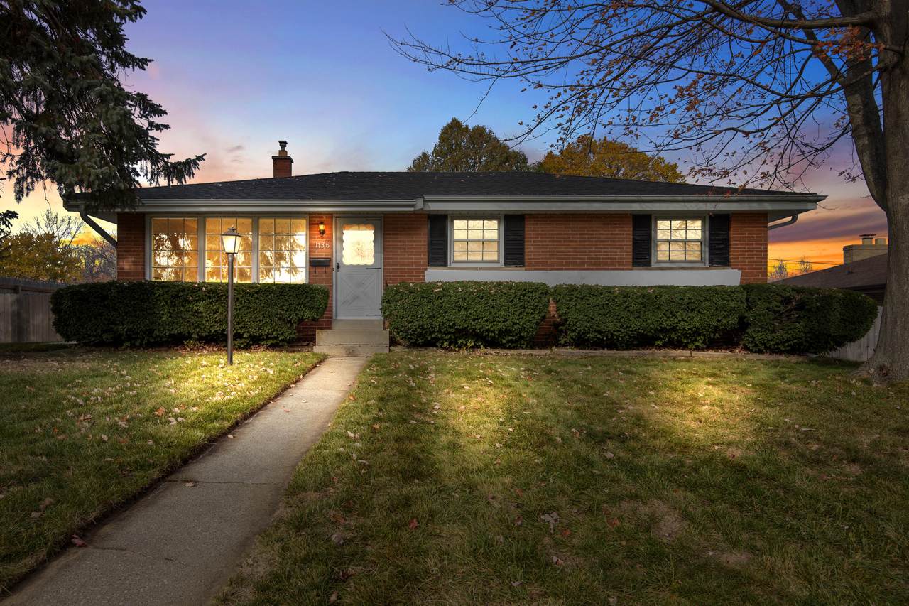1736 Maple St - Photo 1