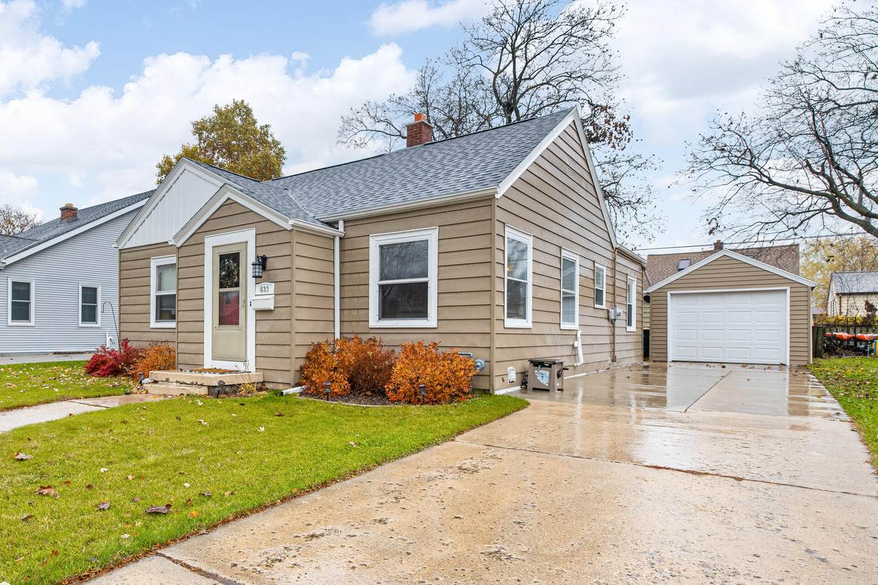 633 Midland Ave - Photo 1