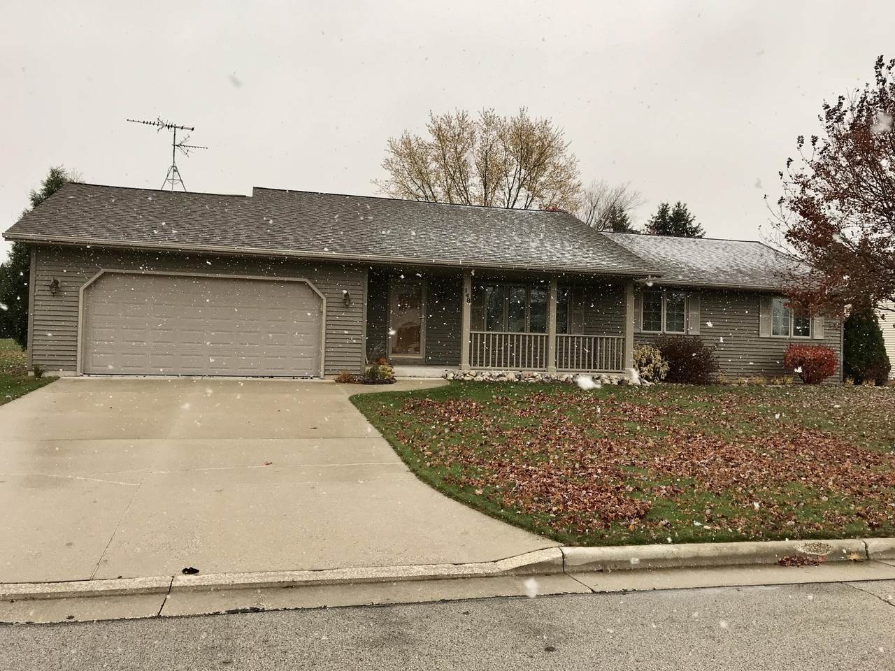148 Columbine Ln - Photo 1