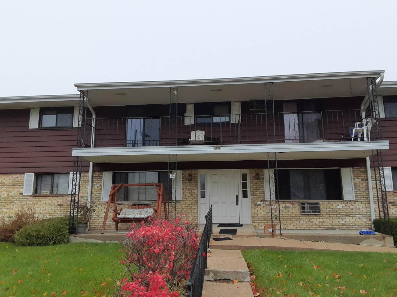 8322 Howard Ave - Photo 1