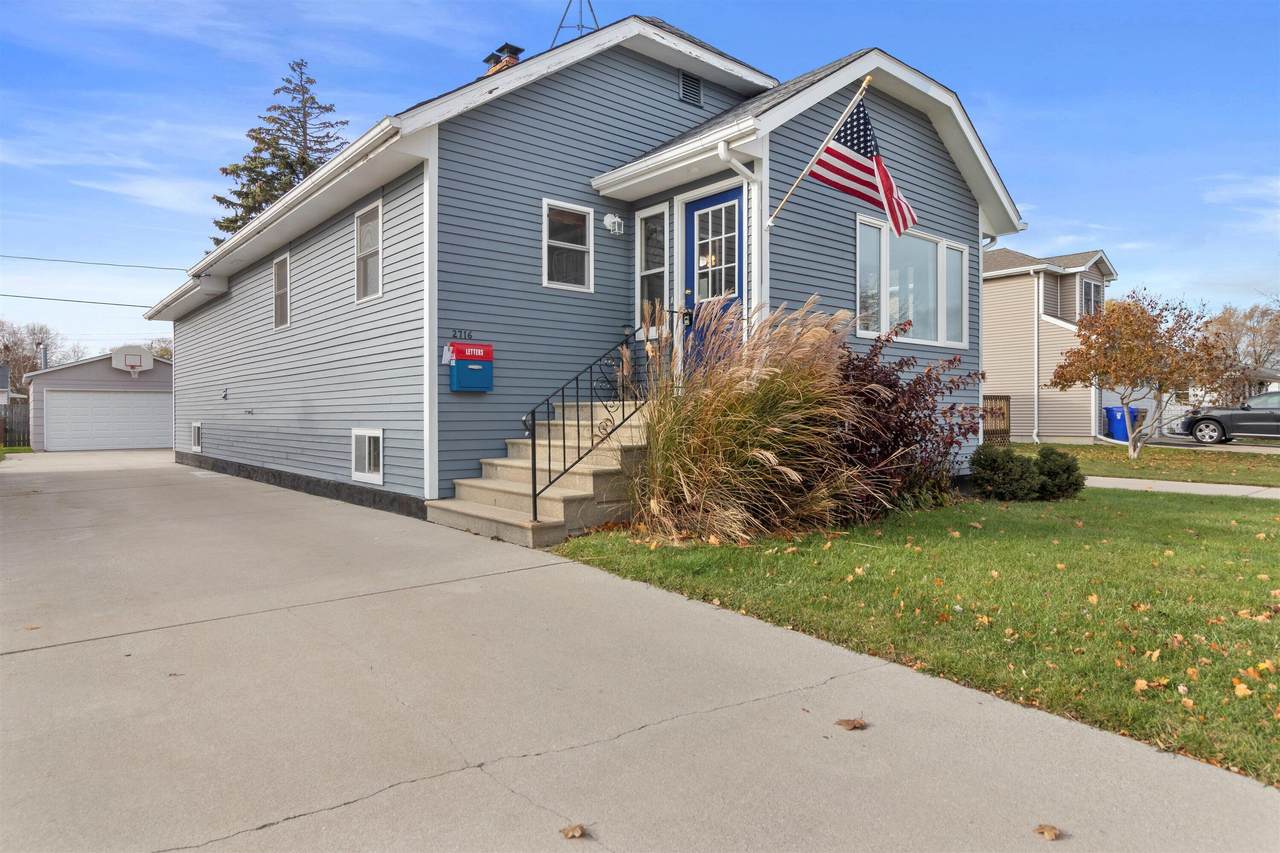 2716 23rd Ave - Photo 1