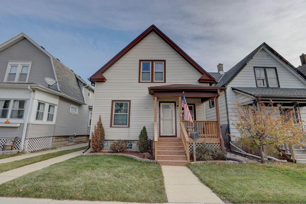 1560 73rd St - Photo 1