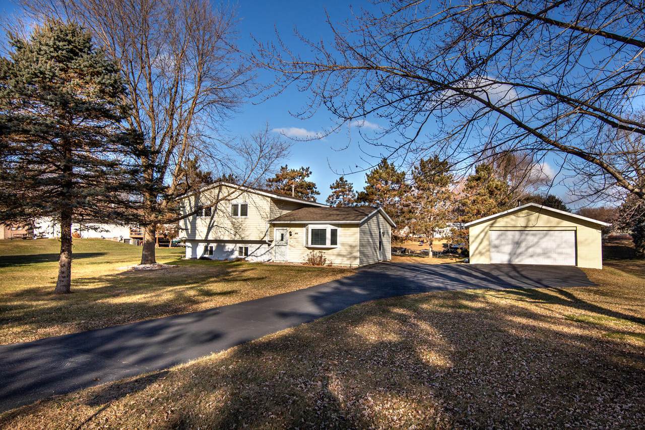 611 Birch St - Photo 1