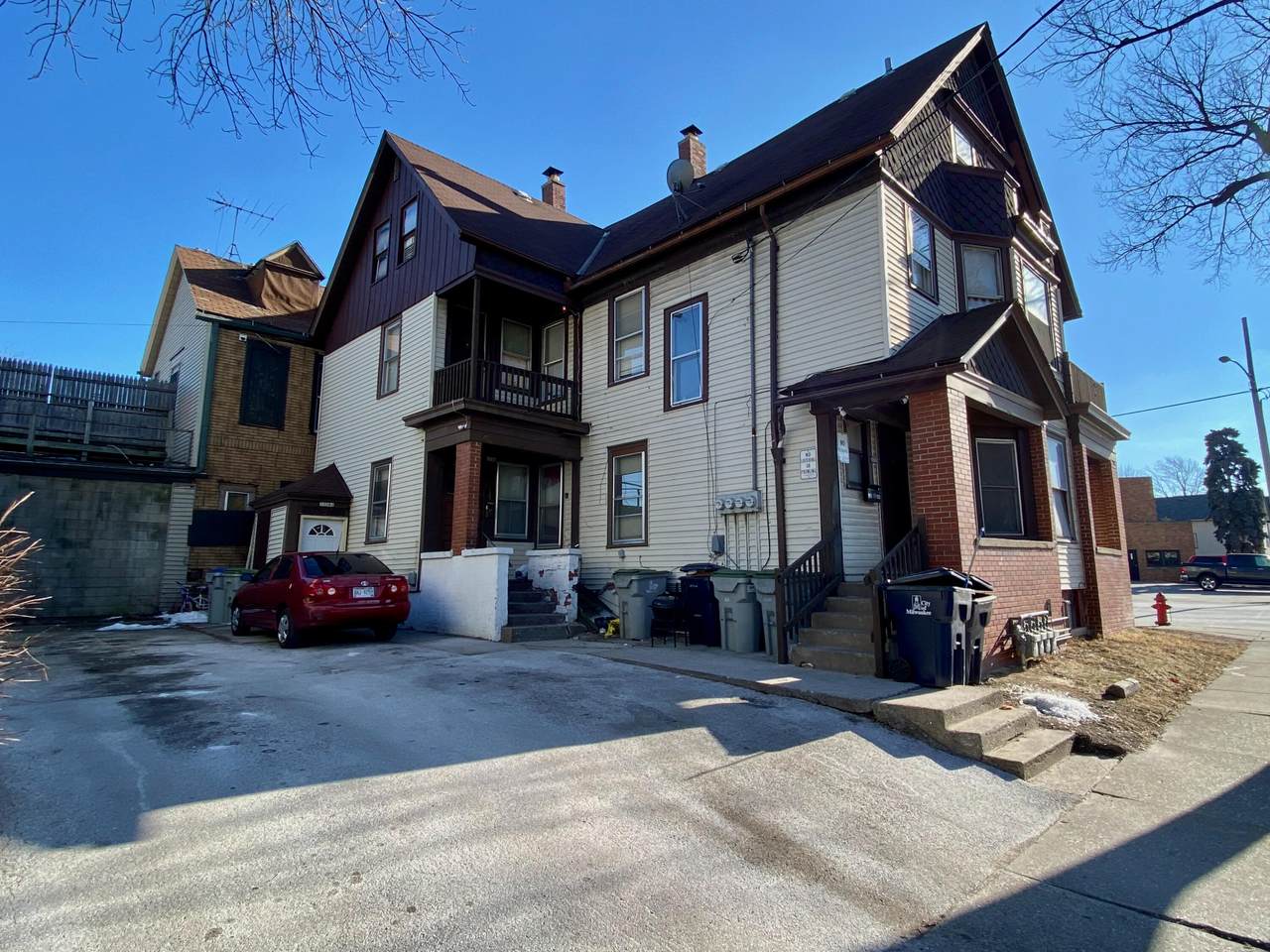 1336 9th St - Photo 1