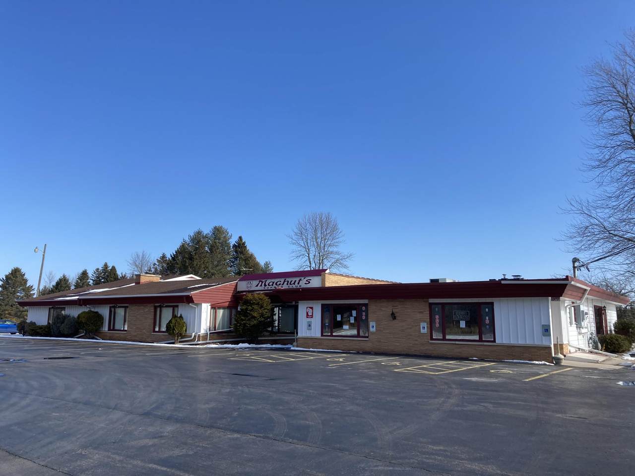 3911 Lincoln Ave - Photo 1