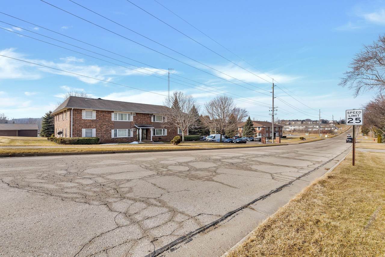 1155 Breckenridge St - Photo 1