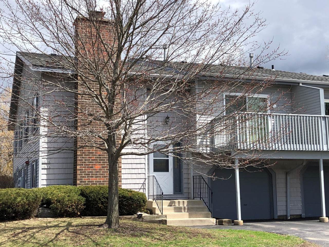 10204 Parkedge Cir - Photo 1