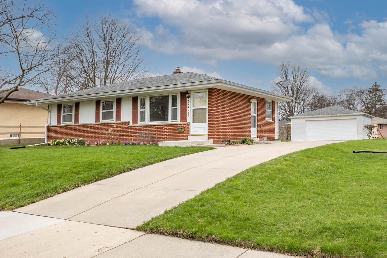 N84W14996 James Ave - Photo 1