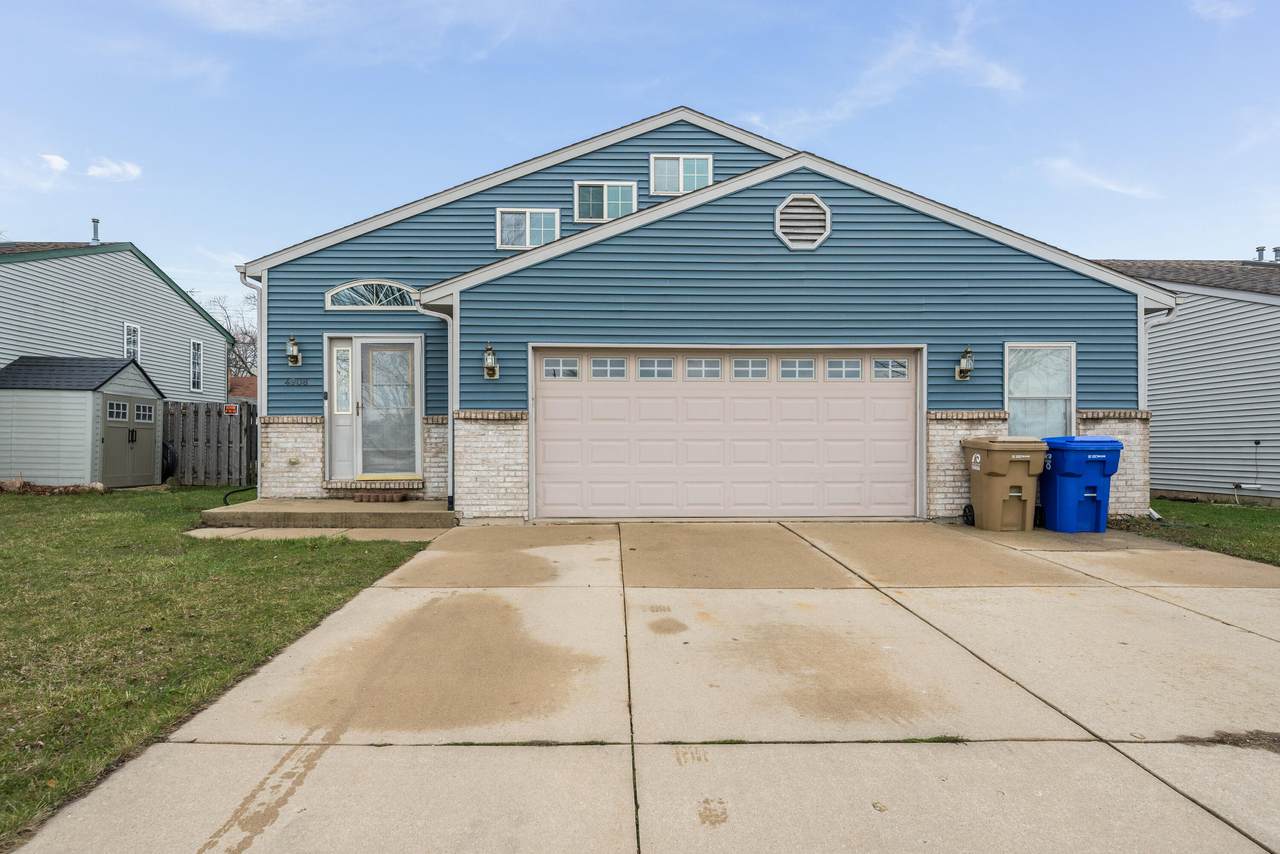4908 32nd Ave - Photo 1