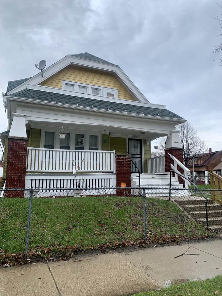 2875 25th St - Photo 1