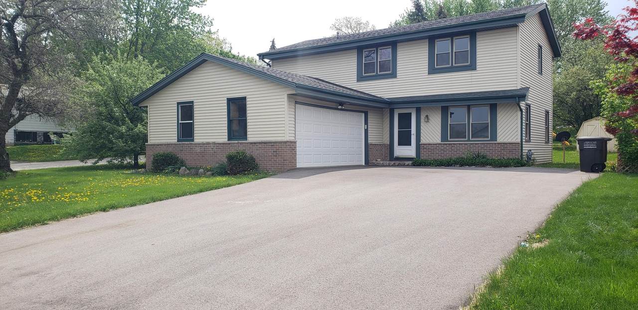 303 Mcdivitt Ln - Photo 1