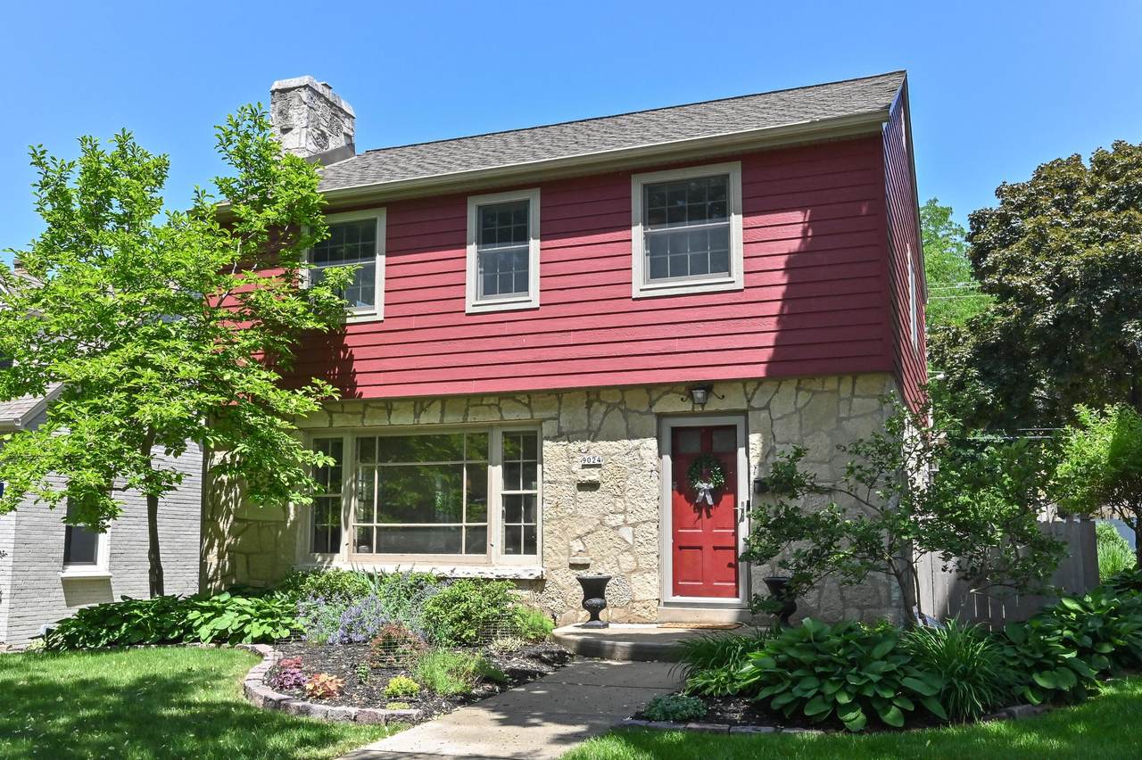 9024 Stickney Ave - Photo 1