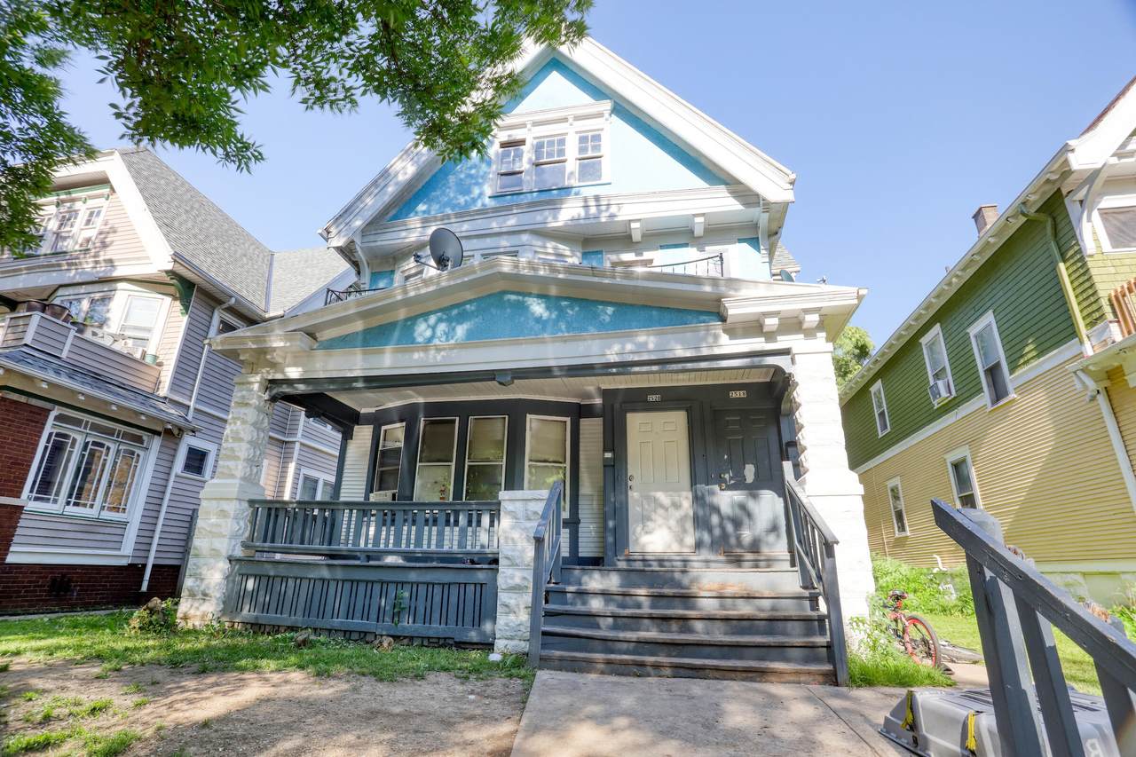 2518 41st St - Photo 1