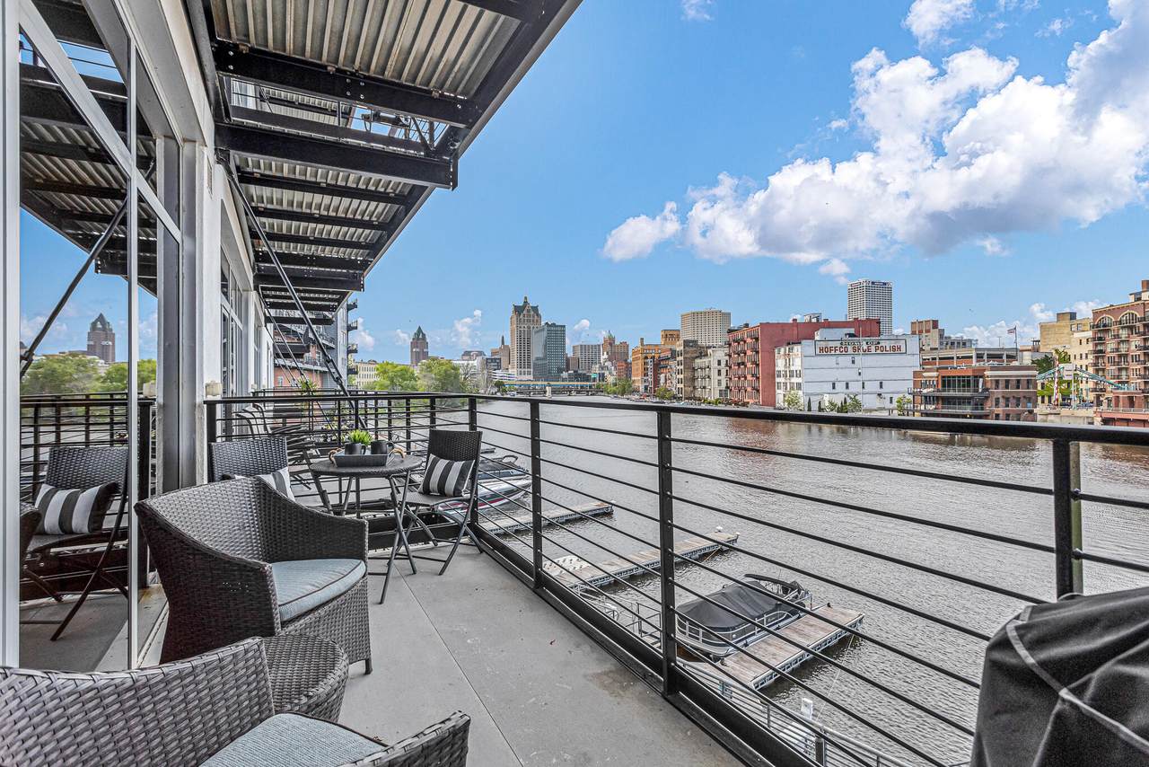 106 Seeboth St - Photo 1