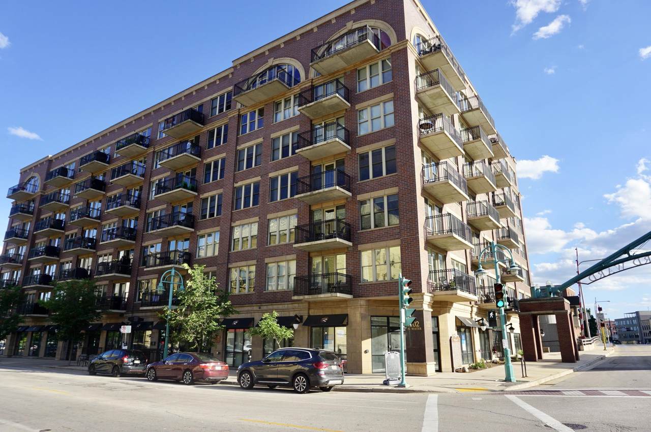 102 Water St - Photo 1
