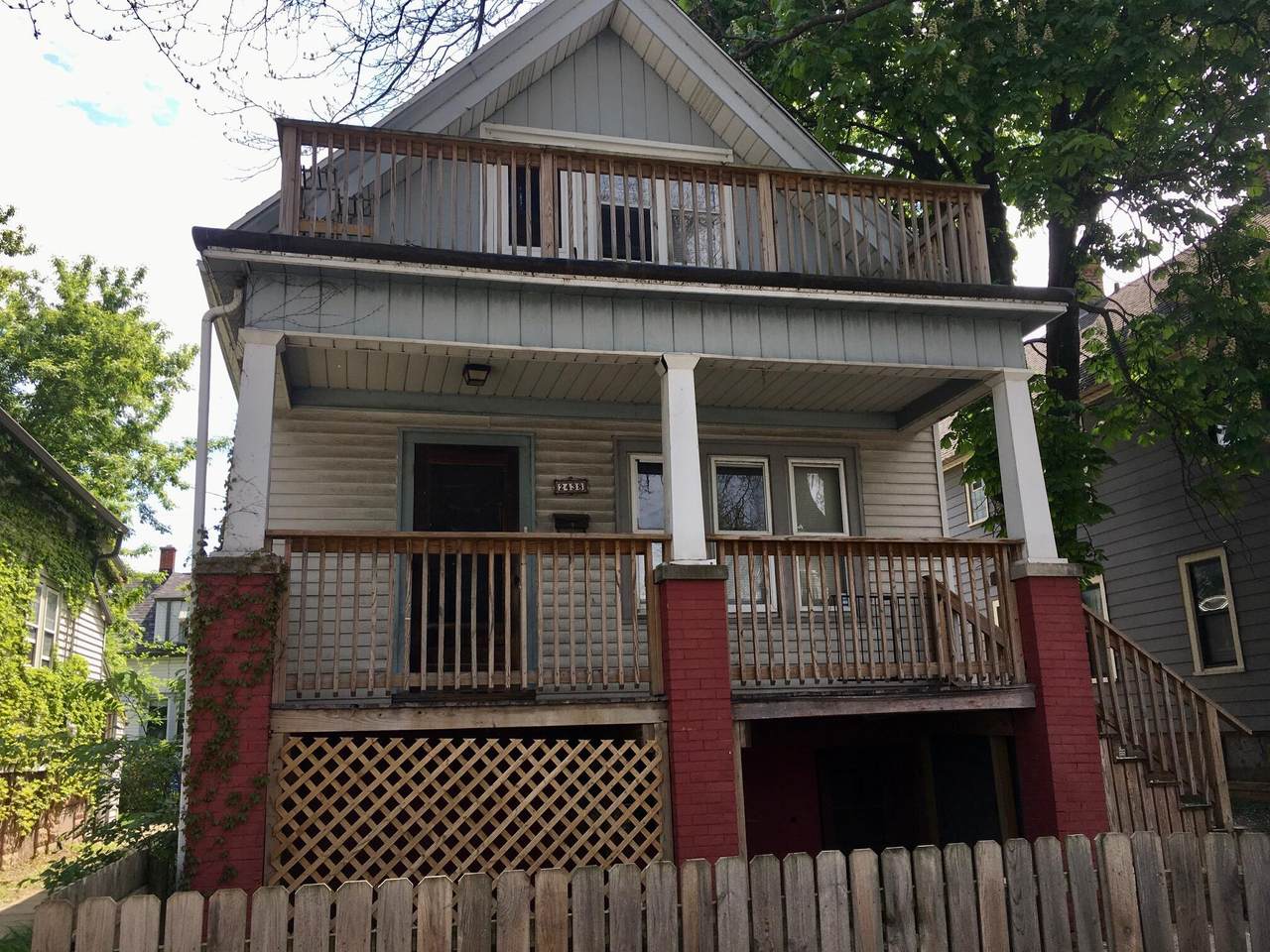 2434 Bremen St - Photo 1