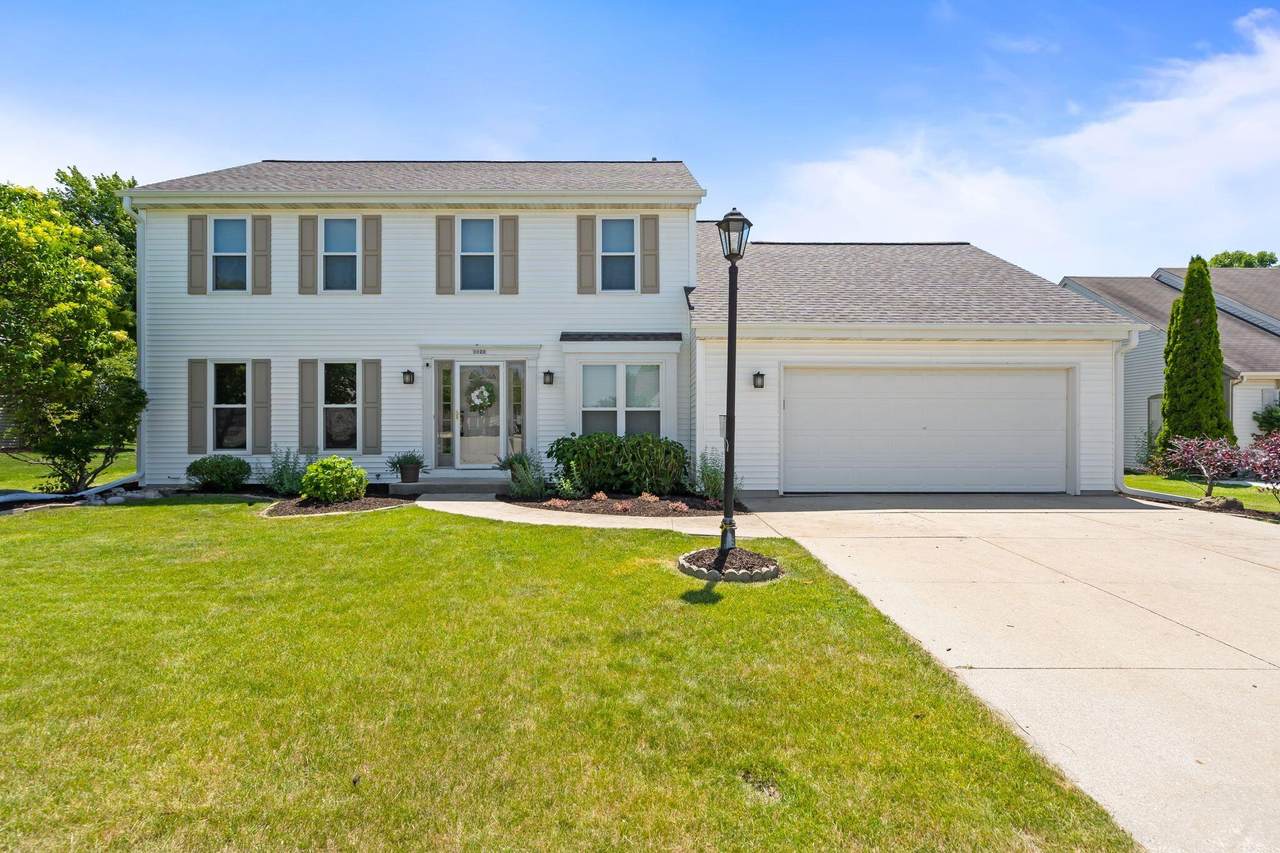 1121 River Place Blvd - Photo 1