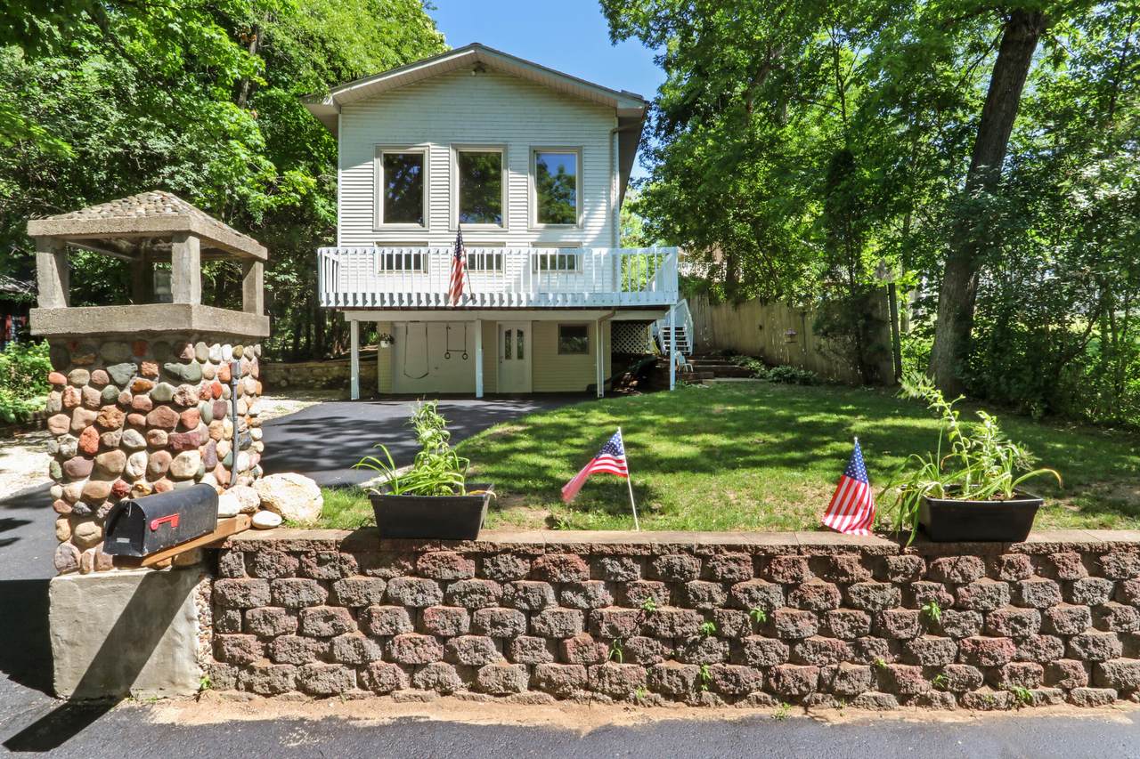 W5272 Wandawega Dr - Photo 1