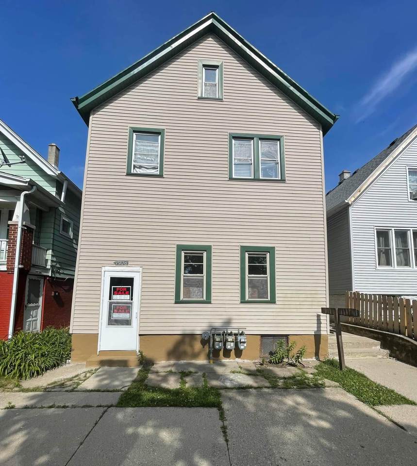 1936 7th St - Photo 1
