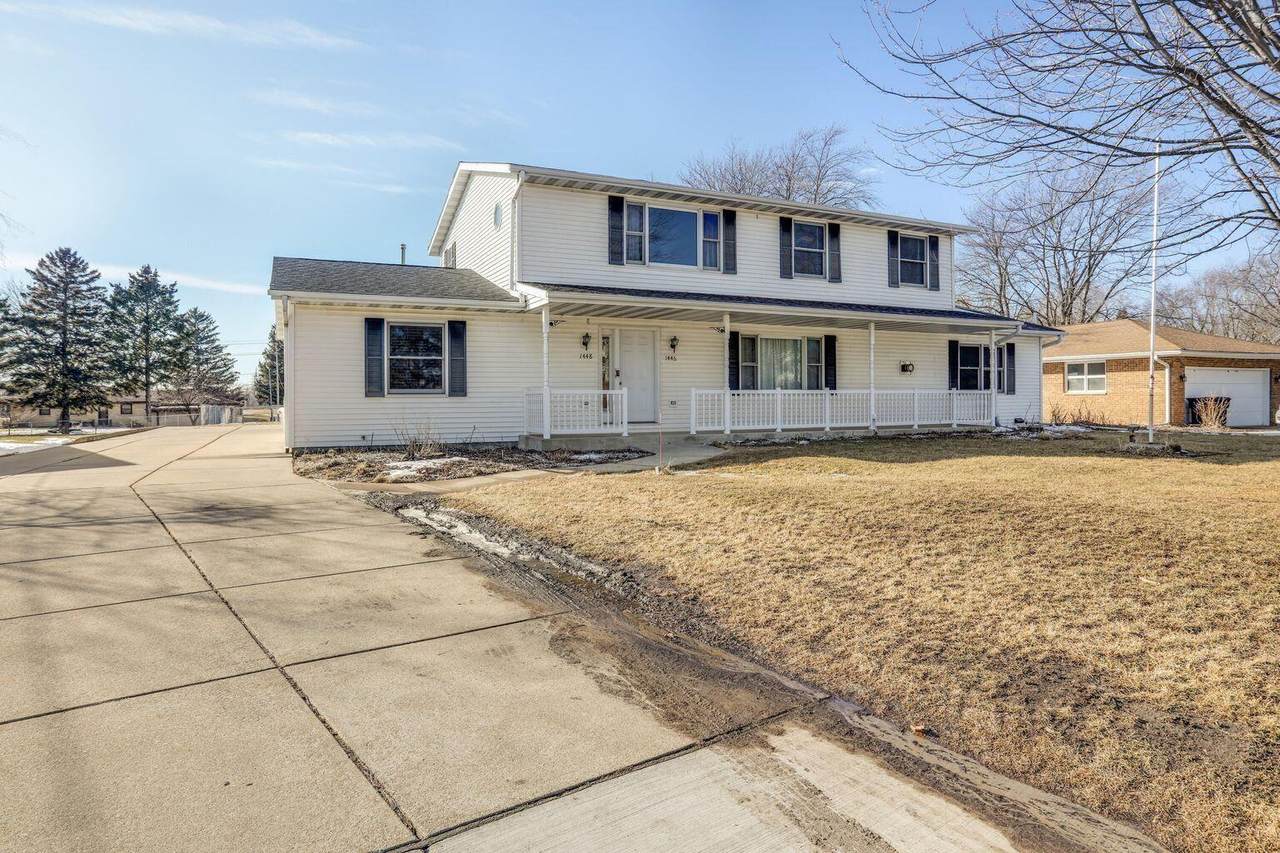 1446 Emmertsen Rd - Photo 1