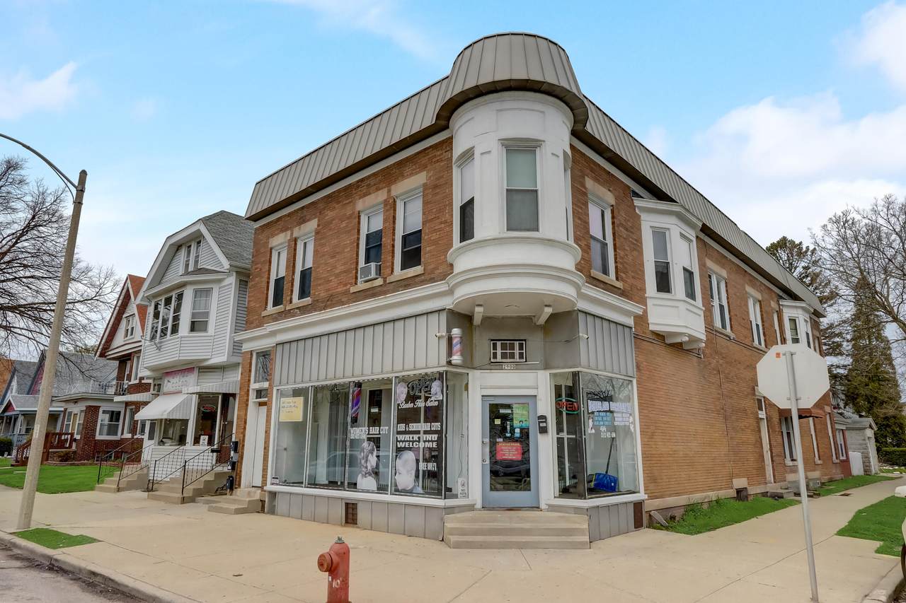 2900 Arthur Ave - Photo 1