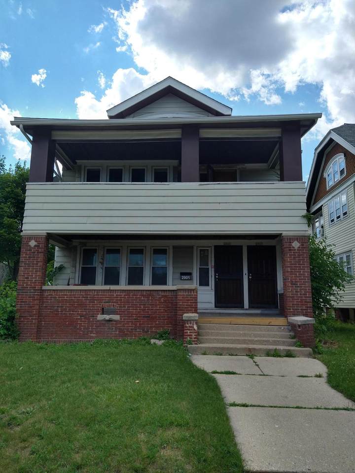 2901 37th St - Photo 1