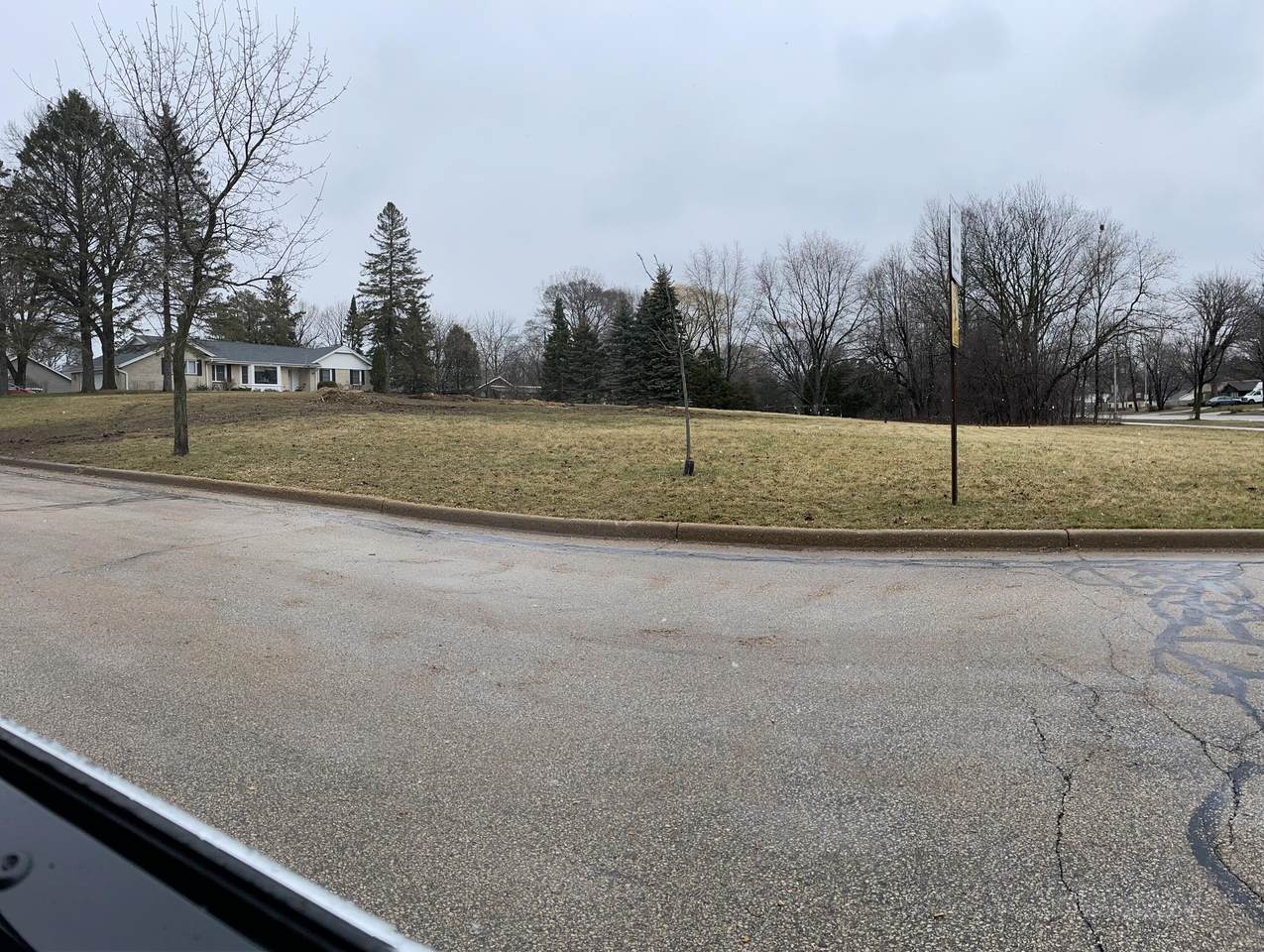 4440 Grange Ave - Photo 1
