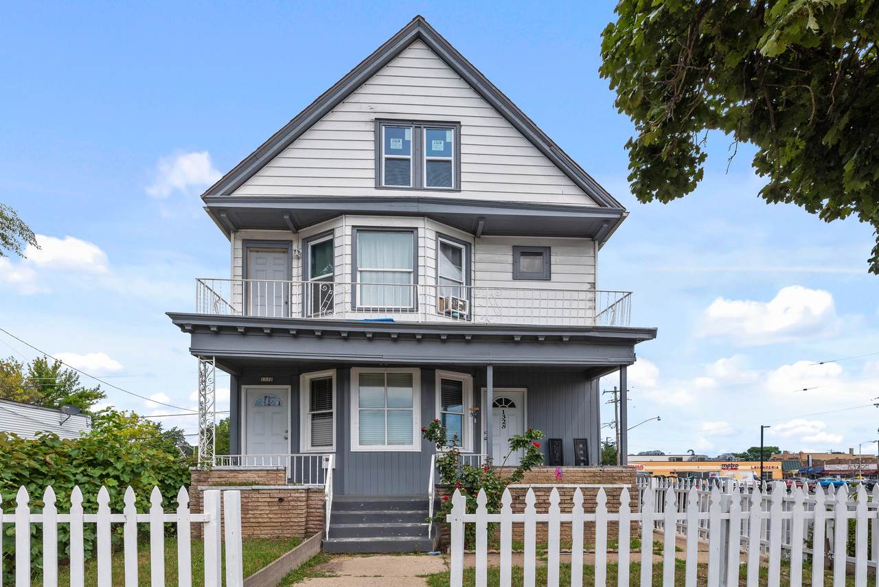1328 Oklahoma Ave - Photo 1