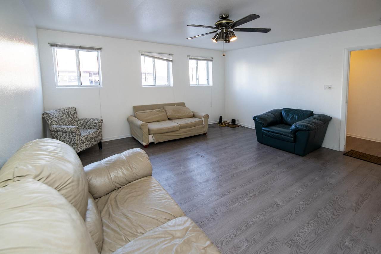 3015 13th St - Photo 1